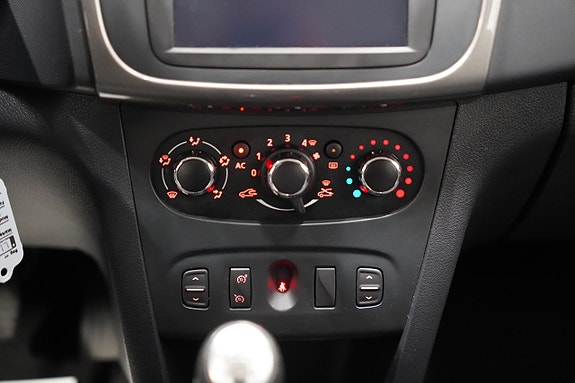 Dacia Sandero Stepway 13 of 19