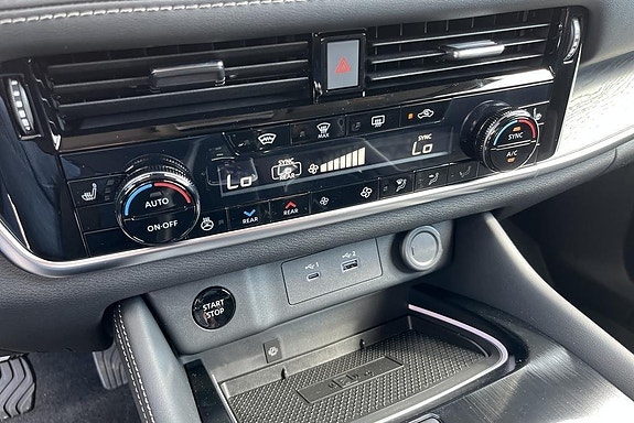 Nissan X-Trail 13 of 14
