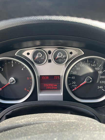 Ford Kuga 9 of 9