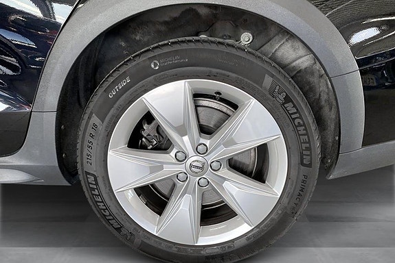 Volvo V60 Cross Country 17 of 19