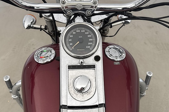HARLEY-DAVIDSON FXST Softail Standard Motorcykel 8 of 15