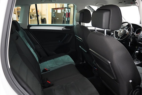 Volkswagen Tiguan 23 of 26