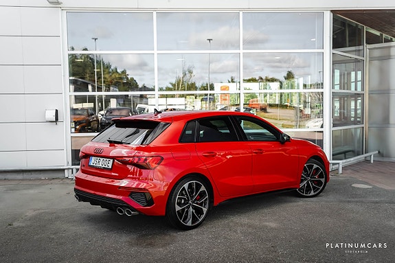 Audi S3 2 of 24