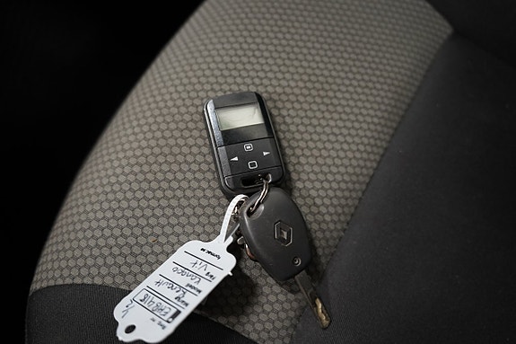 Renault Kangoo Express 9 of 16