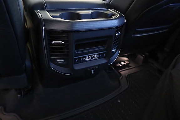 RAM 1500 14 of 27