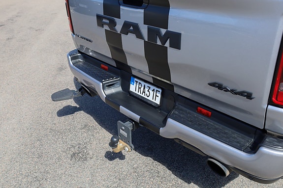 RAM 1500 4 of 27