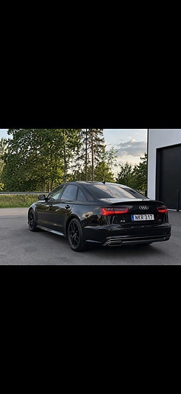 Audi A6 2 of 5