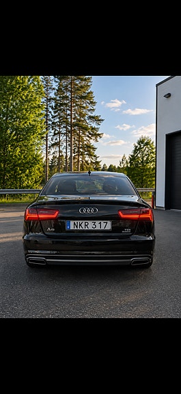 Audi A6 4 of 5