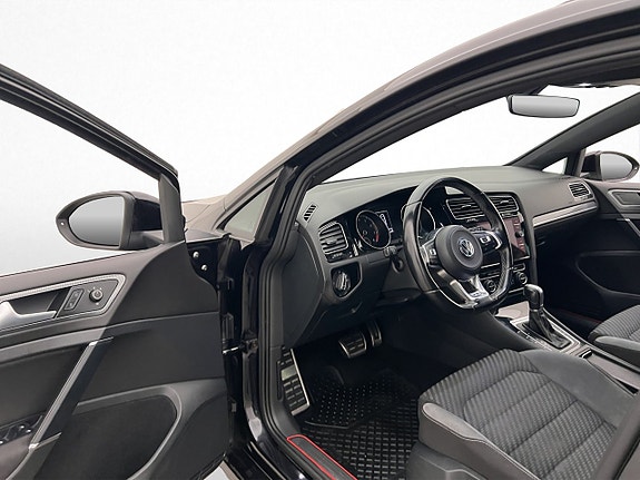 Volkswagen Golf I 11 of 29