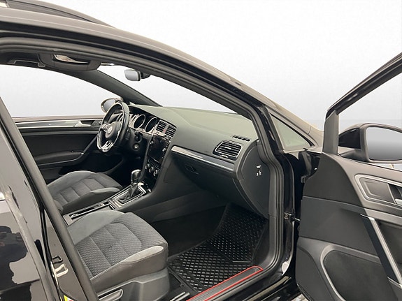 Volkswagen Golf I 23 of 29