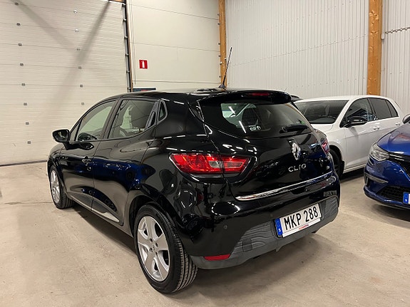 Renault Clio 5 of 12