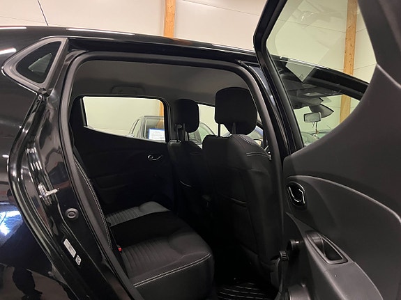 Renault Clio 9 of 12