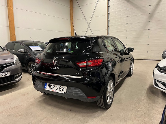 Renault Clio 3 of 12