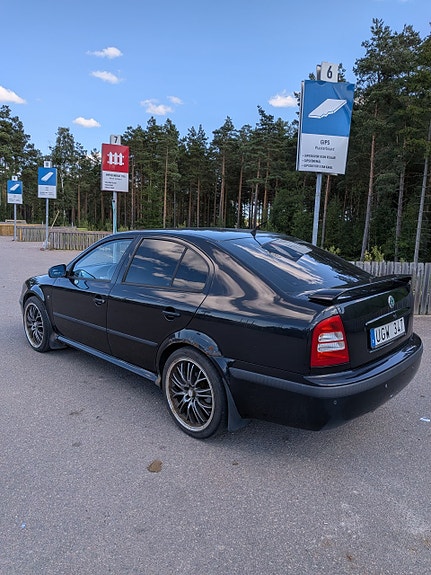 Skoda Octavia RS 3 of 6