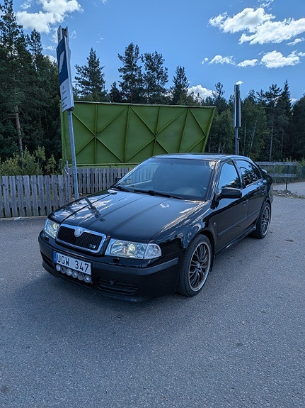 Skoda Octavia RS 2 of 6
