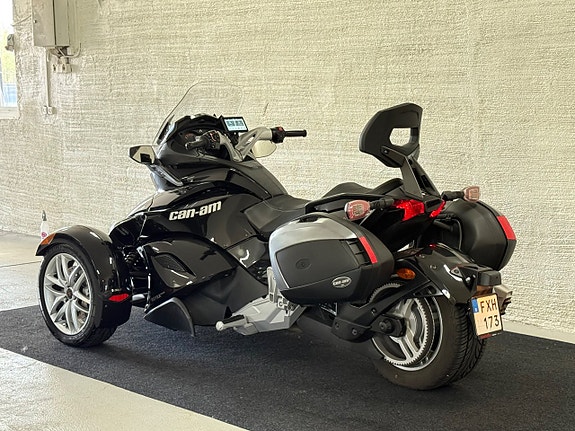 Can-Am Spyder ST 101HK B-körkort ”VÄLVÅRDAD” Endast 1200mil/2 Ägare/ 5 of 24