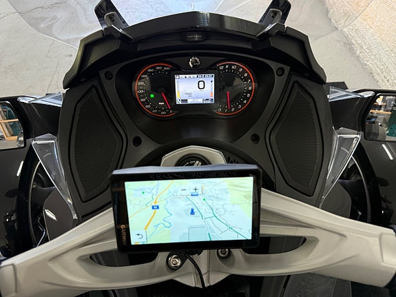 Can-Am Spyder ST 101HK B-körkort ”VÄLVÅRDAD” Endast 1200mil/2 Ägare/ 16 of 24