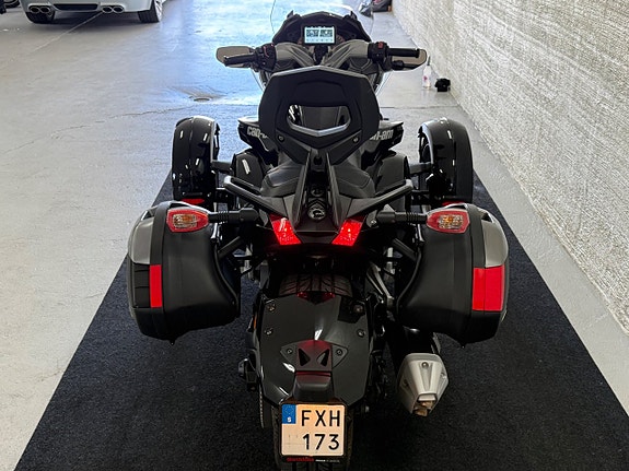 Can-Am Spyder ST 101HK B-körkort ”VÄLVÅRDAD” Endast 1200mil/2 Ägare/ 7 of 24