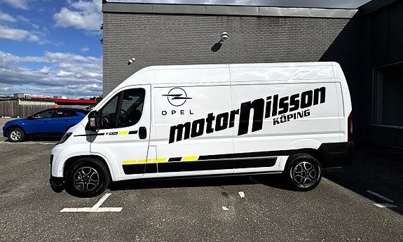 Opel Movano 7 of 15