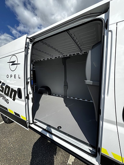 Opel Movano 9 of 15