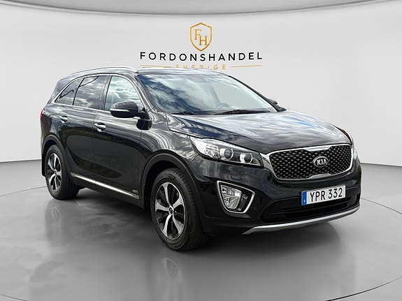 Kia Sorento 3 of 14