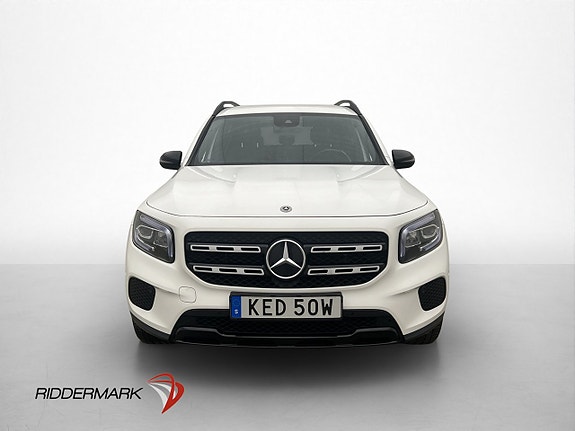 Mercedes-Benz GLB180 d 2 of 30