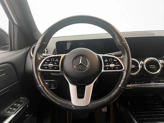 Mercedes-Benz GLB180 d 14 of 30