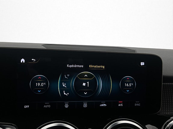 Mercedes-Benz GLB180 d 24 of 30