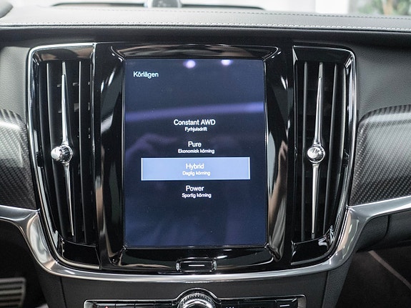 Volvo S90 14 of 20