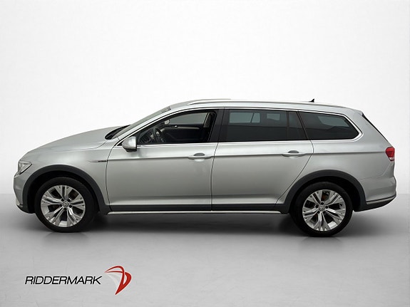 Volkswagen Passat Alltrack 4 of 30