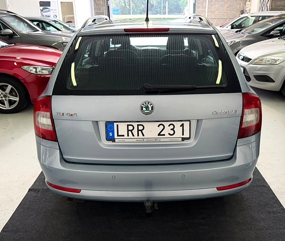 Skoda Octavia 6 of 23