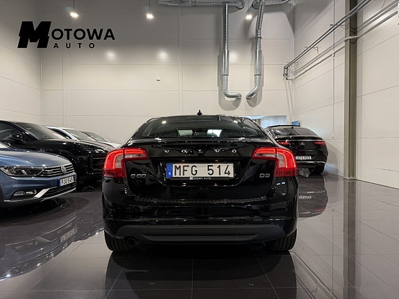 Volvo S60 7 of 25