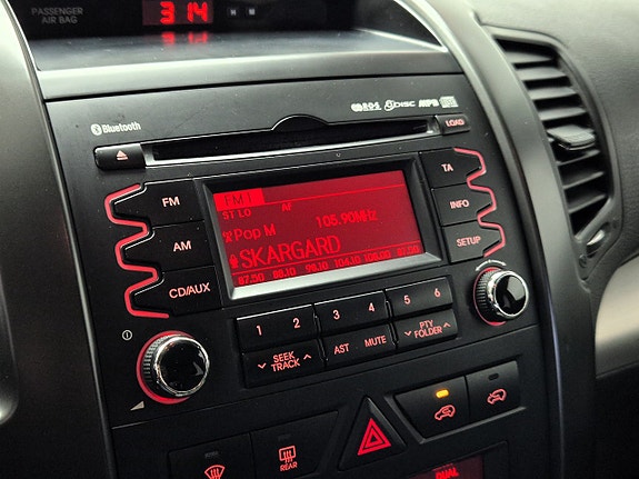 Kia Sorento 17 of 26