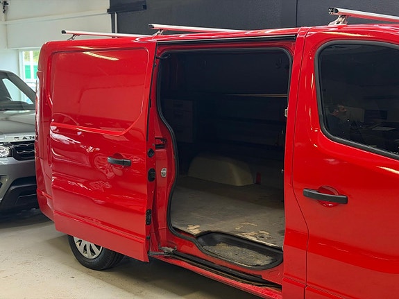 Opel Vivaro 20 of 25