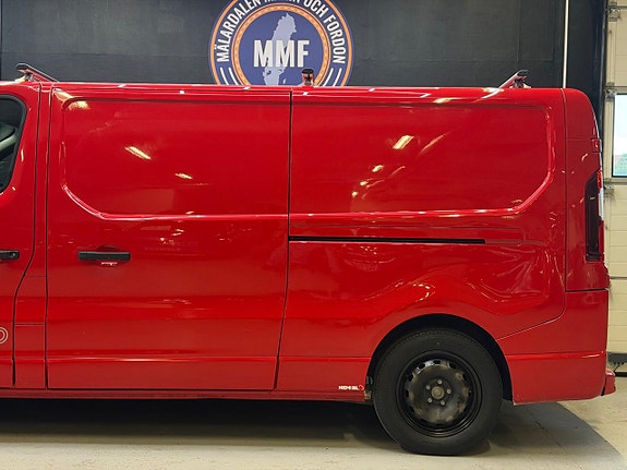 Opel Vivaro 6 of 25