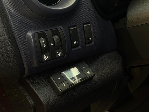 Opel Vivaro 17 of 25