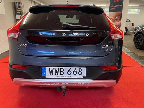 Volvo V40 Cross Country 5 of 24