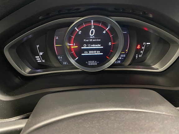 Volvo V40 Cross Country 17 of 24