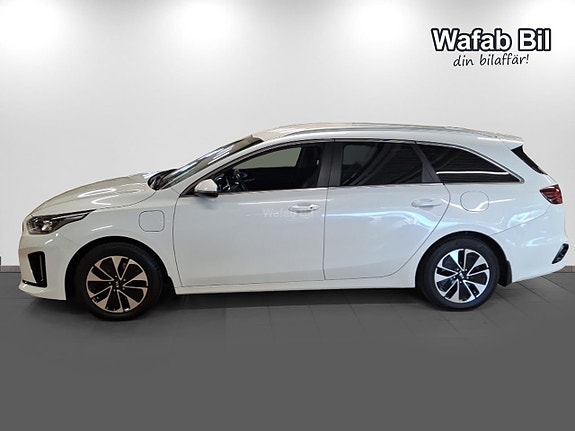 Kia Ceed 4 of 14