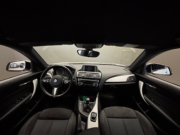 BMW 118d 12 of 18