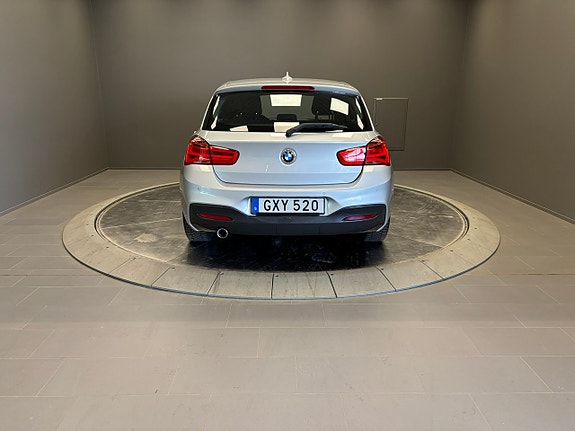 BMW 118d 4 of 18