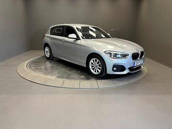 BMW 118d 7 of 18