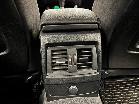 BMW 118d 11 of 18