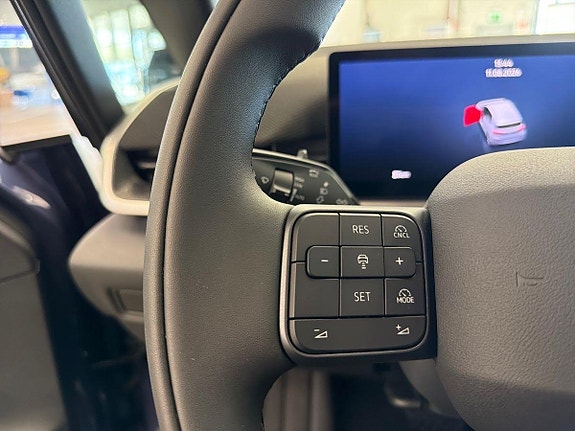 Volkswagen ID.3 Neo 13 of 19