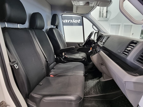 Volkswagen Crafter 35 9 of 16