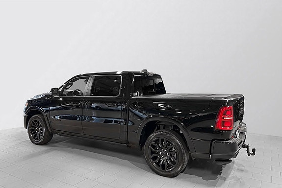 Dodge RAM 1500 8 of 30