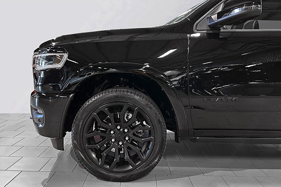 Dodge RAM 1500 15 of 30