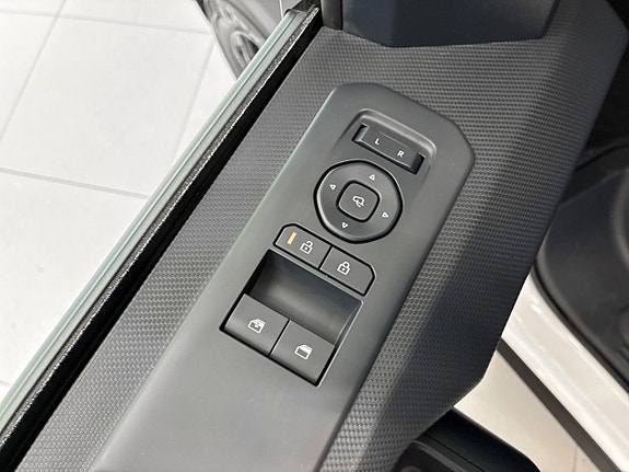 Kia PV5 24 of 29