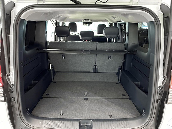 Kia PV5 27 of 29