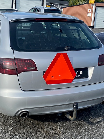 Audi A6 4 of 4